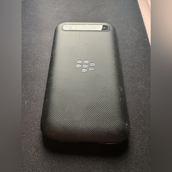 BlackBerry Classic (Rogers/Fido) - Picture 3 of 6